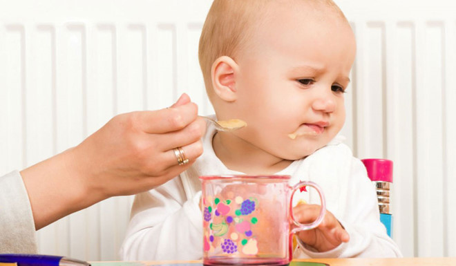 Mẹo giúp bé 1-2 tuổi giảm biếng ăn