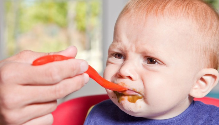 Trẻ 7 tháng tuổi biếng ăn – Mẹ cần làm gì?